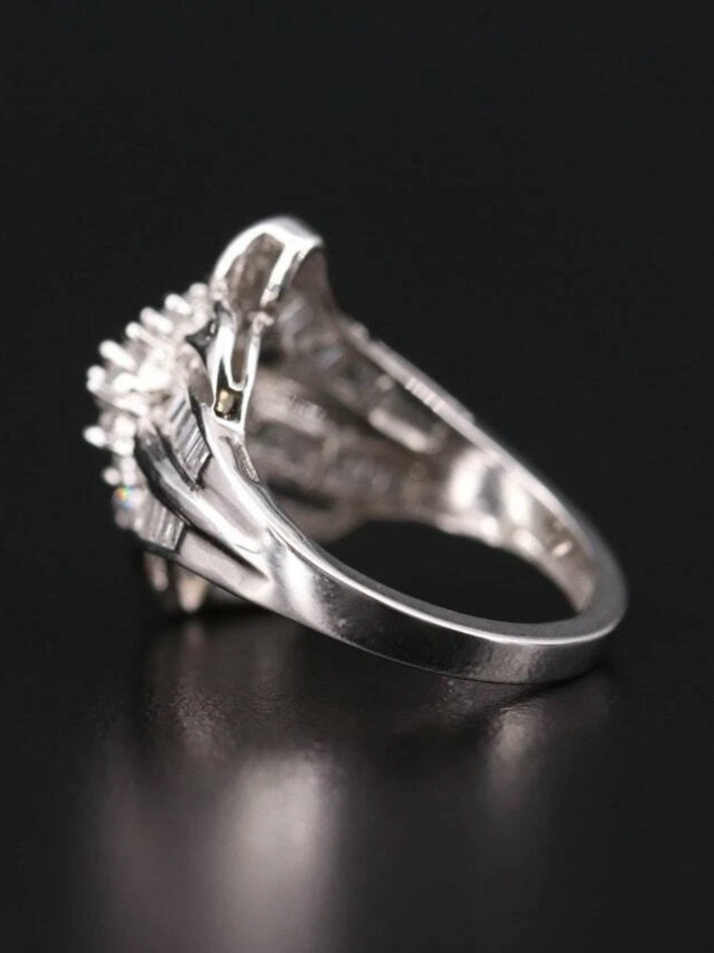 JWBR LADIES 10K SOLID WHITE GOLD DIAMOND CLUSTER COCKTAIL RING 0.98 CTW SIZE 6 - Picture 4 of 7